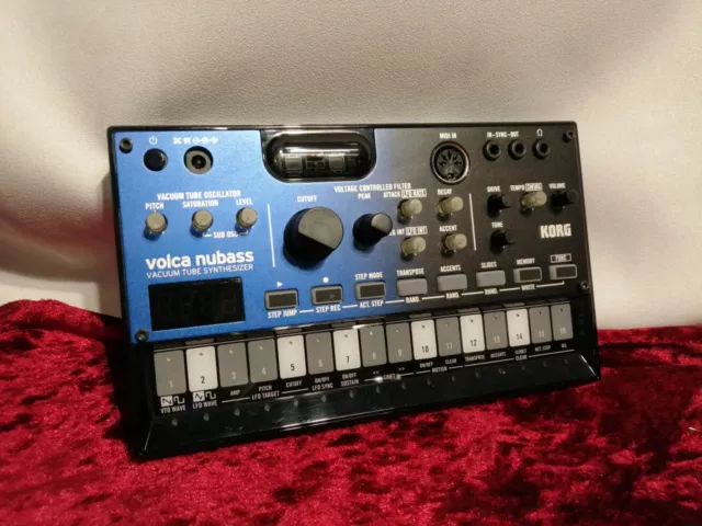 Sintetizador KORG VOLCA-NUBASS USADO