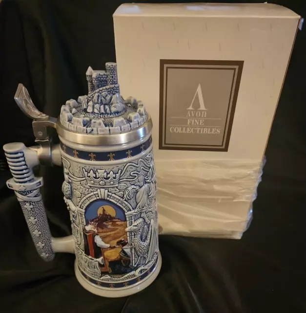 Avon Knights Of The Realm Ceramic Beer Stein Metal Lid Knight Scene 9.5" NIB