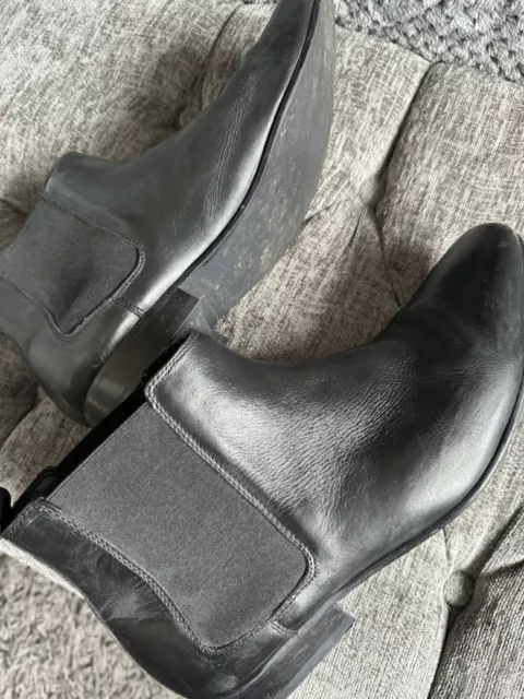 USED KURT GEIGER black leather chelsea boots mens UK 9/43 £20.00 ...