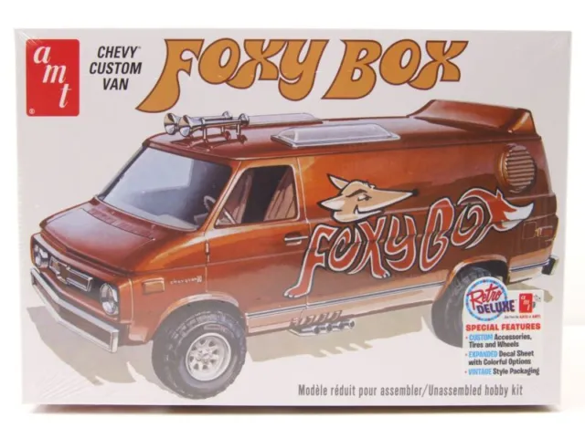 Chevrolet Personnalisée Van Foxy Box 1975 Kit Plastique Modèle 1:25 AMT