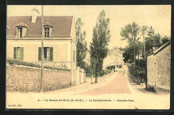 CPA La Queue-en-Brie, La Gendarmerie, Grand Rue