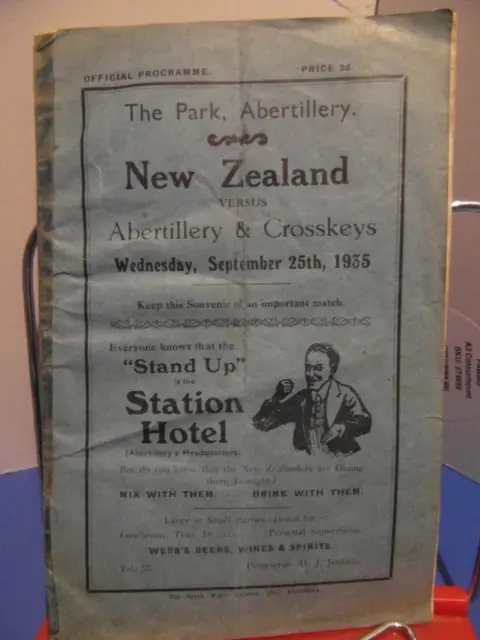 1935 Abertillery & Crosskeys  V   New Zealand     Programme