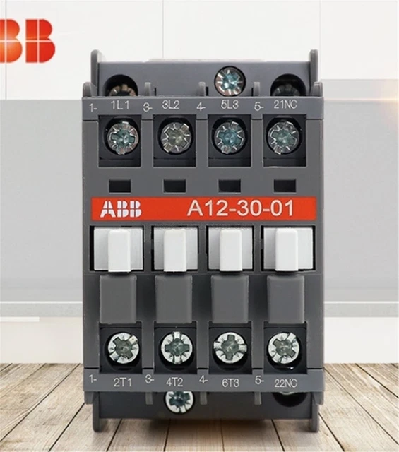 Relais Inverseur ABB VB6A 30 01 220V AC - Occasion, Entièrement Fonctionnel