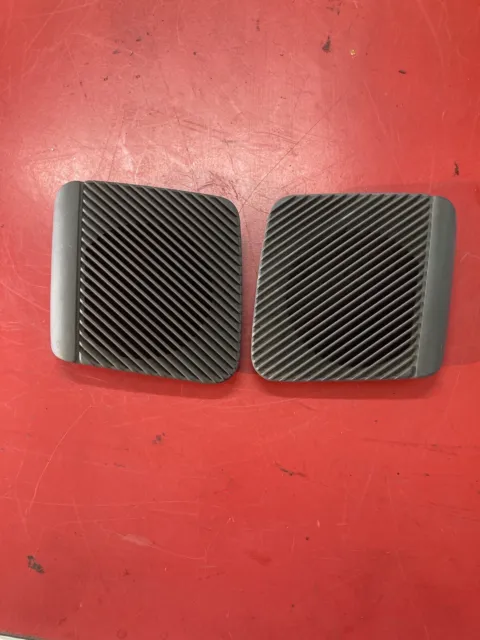 Volkswagen Transporter T4 Pair Dash Speaker Covers  Vw 701857209/10