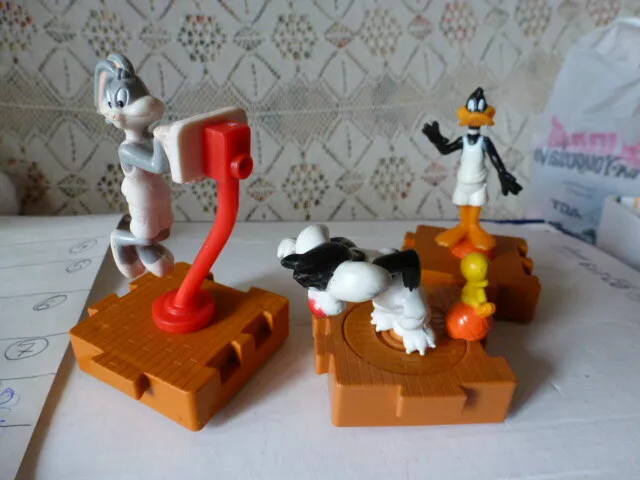 lot de 3 figurines Warner Bros, Bugs Bunny, Titi et gros minet , Daffy Duck