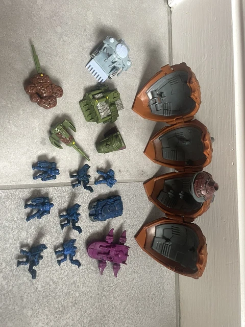 trendmasters 1996 war planets beast tank