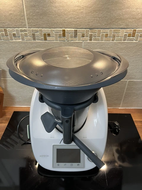 Thermomix TM5 & ses accessoires - Électroménager
