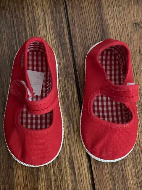 Baby Mädchen rot Cuquito weiche Riemenschuhe - Alter 12-15 Monate - toller Zustand