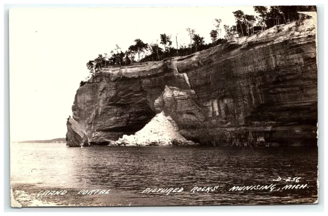 1930-50 Postcard Grand Portal Pictured Rocks Rppc Real Photo Munising MIchigan