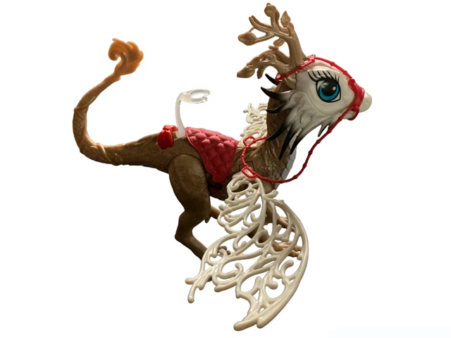 EVER AFTER HIGH Dragon Games Apple White s Dragon Braebyrn Action