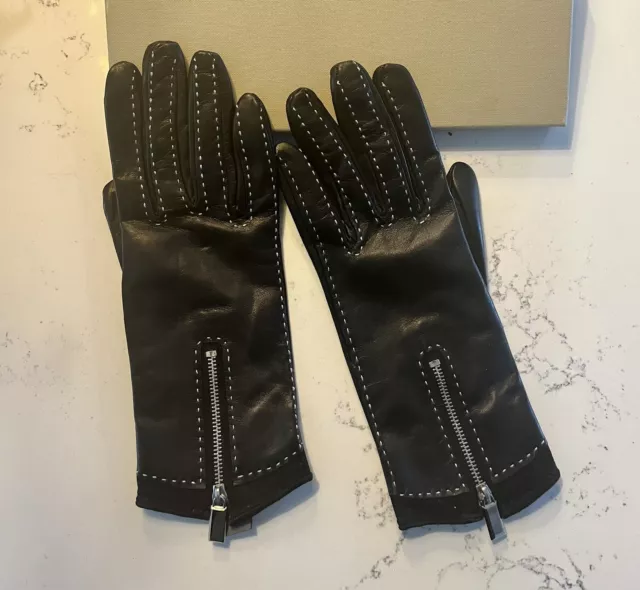 Judith Leiber Leather Gloves. Cashmere Liner with Zipper size 7.5