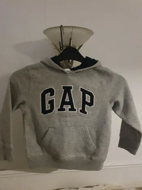 Gap  Boys Grey Hooded Sweatshirt  Age 5yrs
