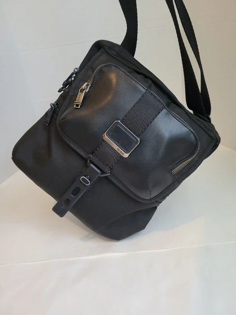 Tumi Alpha Bravo Arnold  Zip Flap Black Cross Body Secure Bag For Travel 2
