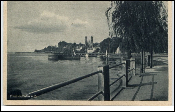 Friedrichshafen Baden Württemberg AK ~1920/30 Partie am Bodensee mit Schiff