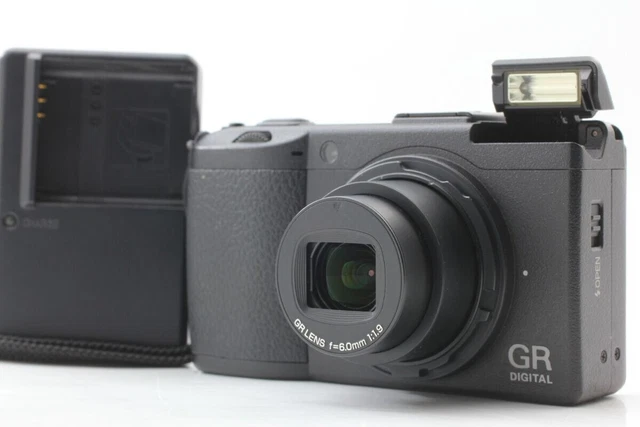RICOH GR DIGITAL III 10.0MP Digital Camera From JAPAN 【NEAR MINT SC 3327】 #658