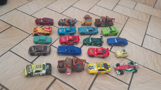 Disney Pixar Lot De 20 Voitures Cars De Course Lot 19