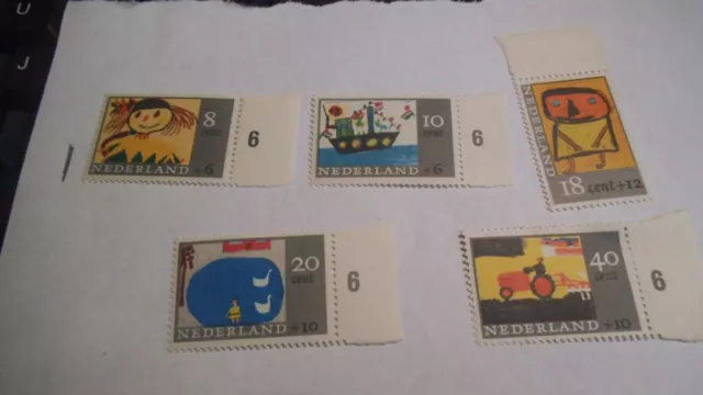 Netherlands child welfare stamp set 1965 lmm