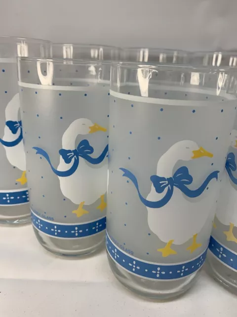 LOT: 12 Libbey Country Goose Frosted Drinking Glasses Tumblers Blue Yellow 13 17