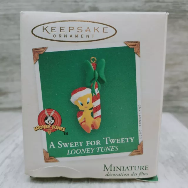 Hallmark Keepsake Miniature Ornament A Sweet for Tweety 2003 Looney Tunes