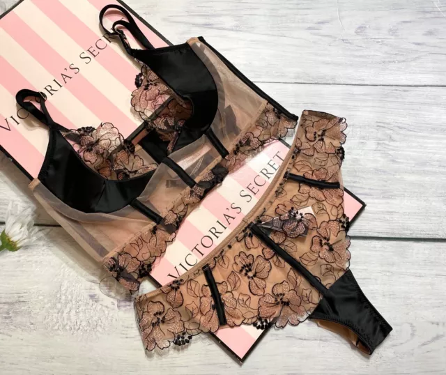 Nwt Victorias Secret Très Sexy Long Légèrement Doublé Trimestre Tasse Bustier De