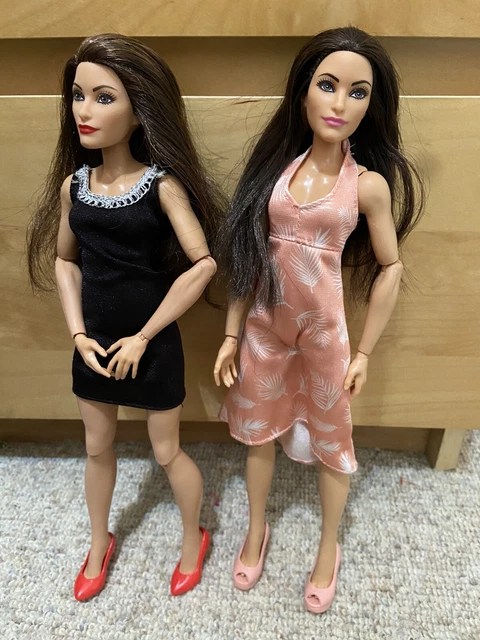 Bambole WWE Superstar Bella Twins Nikki e Brie Bella Barbie taglia totale dive
