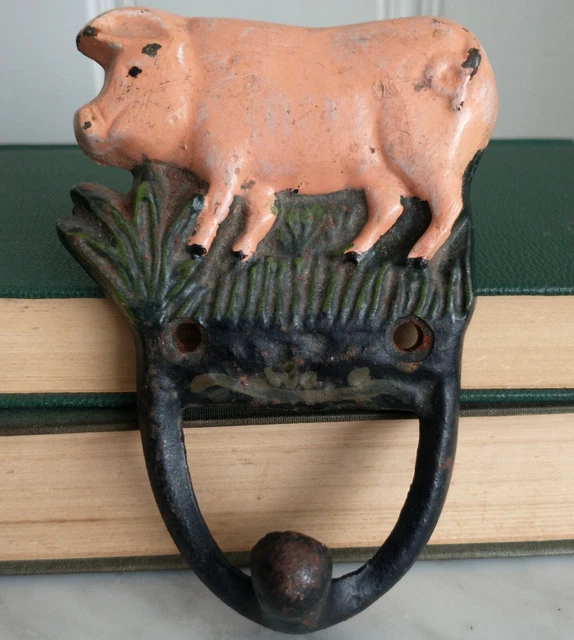 Cast Iron Painted Pig Wall Apron Hook Hanging Art Farm Rustic Primitive Vtg Coun