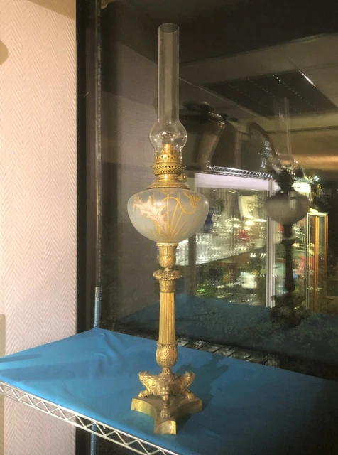 Ancienne Lampe à Pétrole Pied bronze Tripode Réservoir Emaillé 1900 Art Nouveau