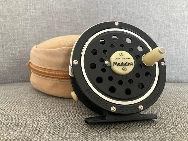 PFLUEGER MEDALIST 1494 1/2 Ak Fly Reel $198.91 - PicClick CA