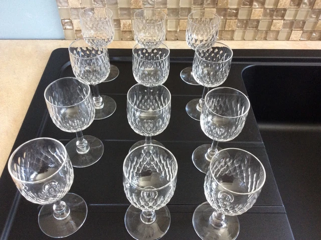 12 verres anciens cristal Baccarat Saint Louis à porto modèle à déterminer