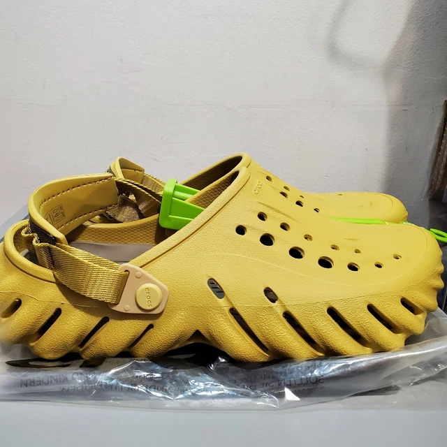 Crocs Echo Clogs Mens Size 11 Desert Grass (207937-76A) NWT Shoes Slides