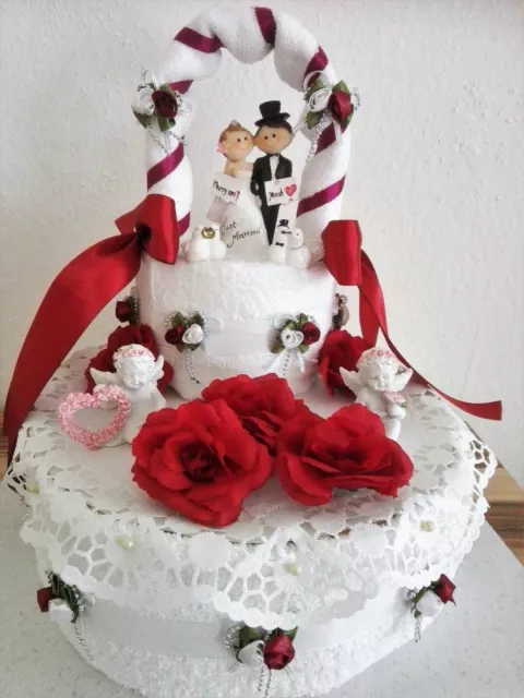 Wunderschöne  Hochzeitstorte Geldgeschenk Handtuchtorte bordeaux / weiß