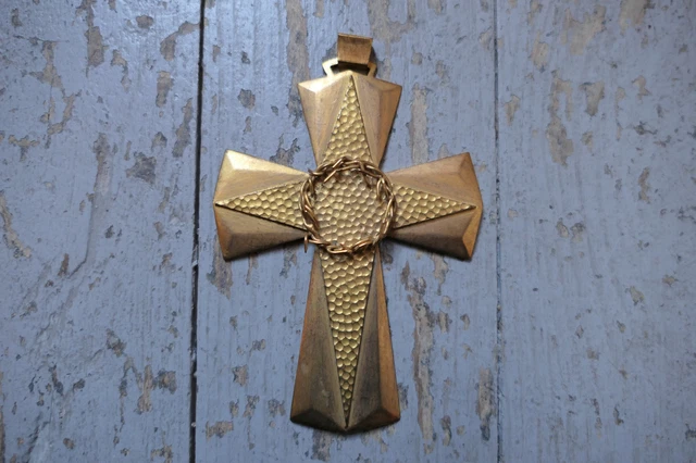 Ancien Pendentif Croix En Métal Sur Cordon Cuir – Bijou Vintage Homme Ou Femme