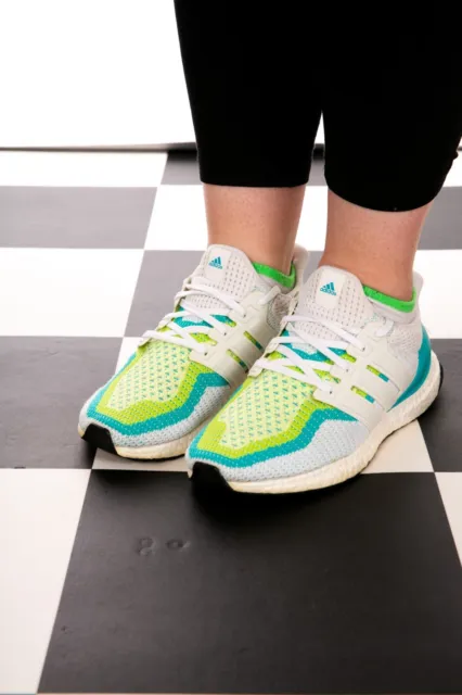 Scarpe da ginnastica Adidas Ultra Boost Halo bianche verde acqua taglia 6,5
