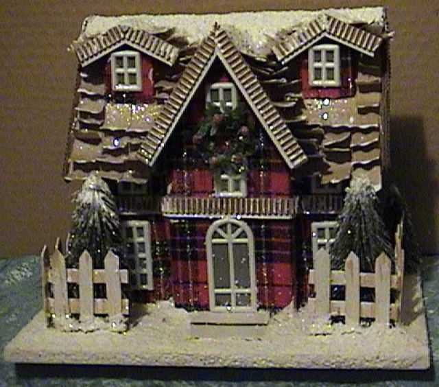 HALLMARK CHRISTMAS ILLUMINATED GEOFF GREENLEAF PLAID PUTZ HOUSE 85.00