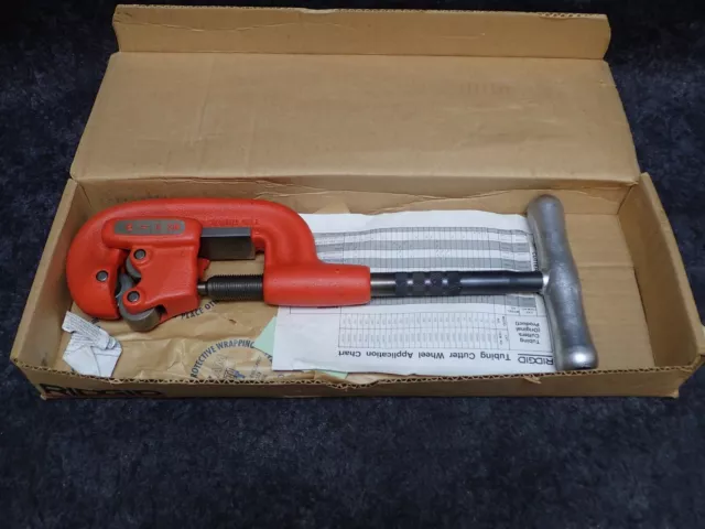 N.O.B. 32810 Ridgid Model 1-A Heavy Duty Red Pipe Cutter 1/8" to 1-1/4" (SH-25)