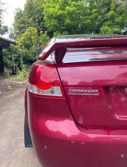 2010 VE Holden Commodore International 3