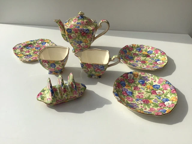 Royal Winton 'Ascot' Sweet Pea Australia Grimwades Chintz Teapot Collection