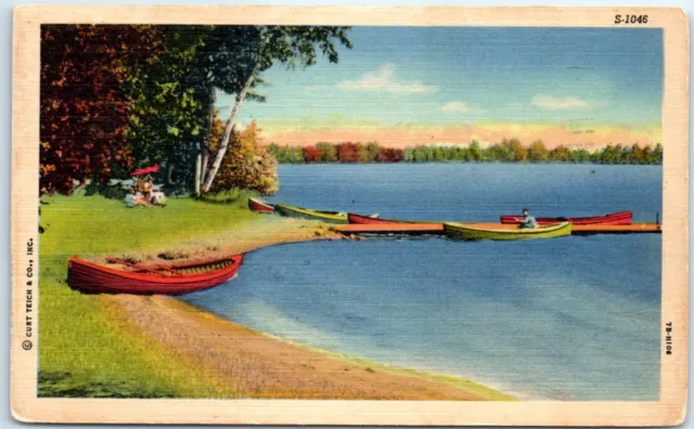 Postcard - Greetings from Leon, Iowa