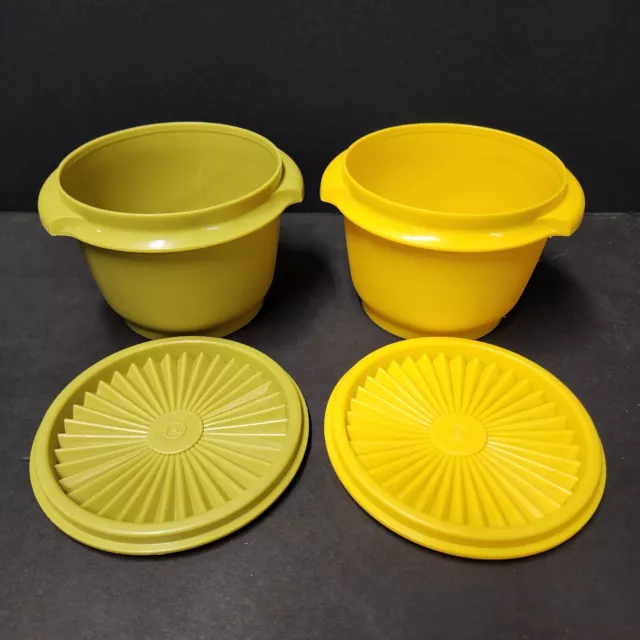 Tupperware Servalier Bowls (2) Harvest Colors 886-13 w/ Lids 812-16 & 812-13