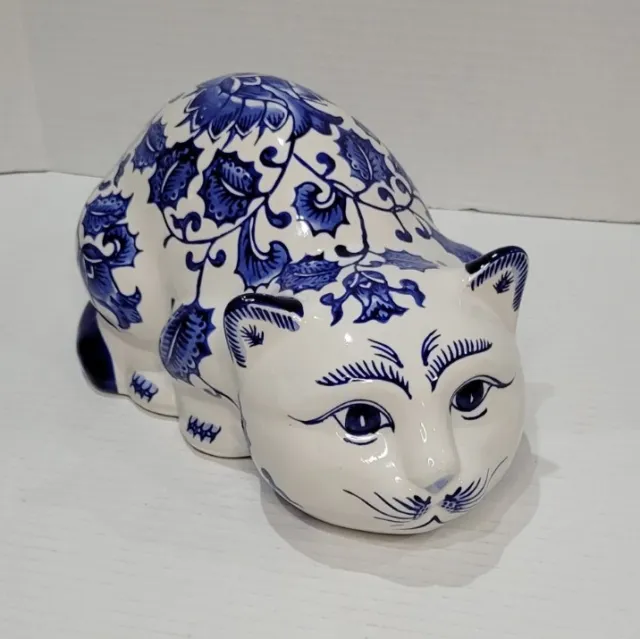 Vtg Cobalt Blue & White Chinoiserie Porcelain Cat Floral Chintz Design 10x5x5"
