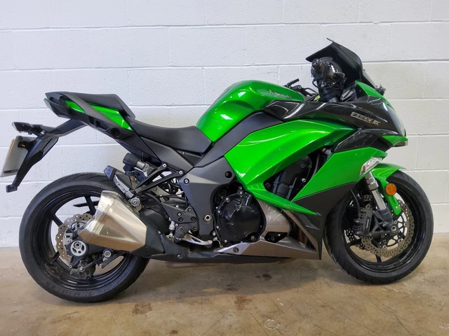 Lot68133-2017-Kawasaki-Z-1000-