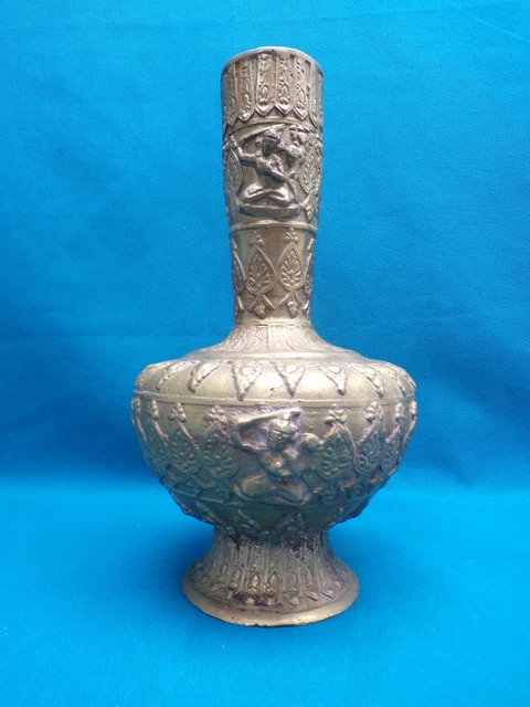 Grand Vase En Bronze Extrême Orient Décor Hindoue