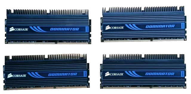 DDR4 DOMINATOR PLATINUM 8x8 64Gb CMD64GX4M8B3200C16 EUR 200 00 PicClick IT