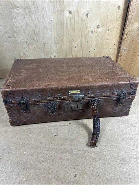 Ancienne Valise En Cuir Marron - XIXe-XXe Siècle