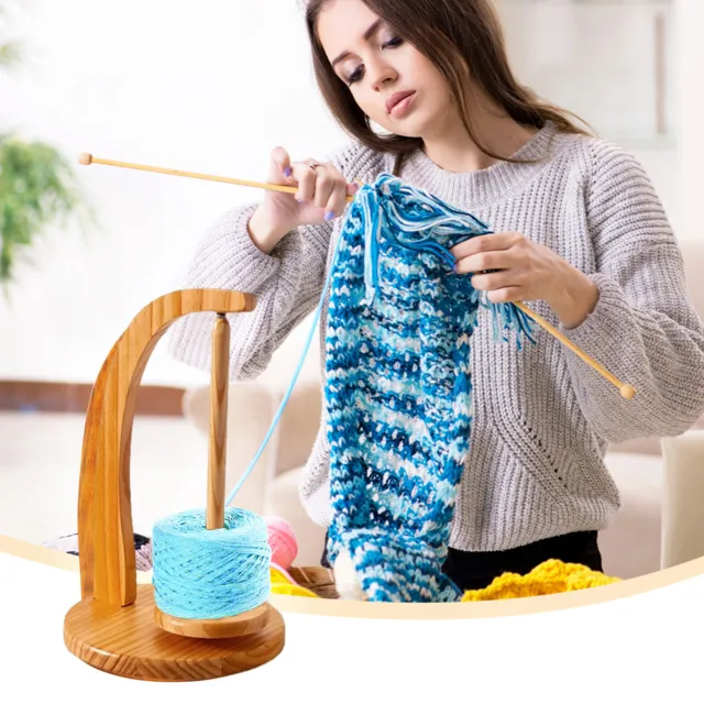 2 Pcs Wood Yarn Holder with 12 Bamboo Crochet Hooks Wooden Yarn Holder with  Twirling Mechanism Wooden Spinning Yarn Crochet Needles for Knitting