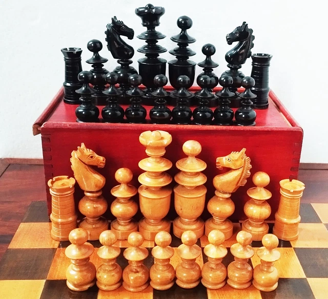 Echiquier gout Syrien et jeu d'échecs La Regence Café de Paris 1950/60