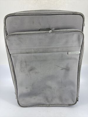 Briggs & Riley Travelware U526S 10  26 1/2” Gray Upright Wheeled Travel Suitcase
