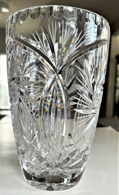 Beautiful Lausitzer Germany Clear Cut Pin Wheel Design Lead Crystal Vase 2