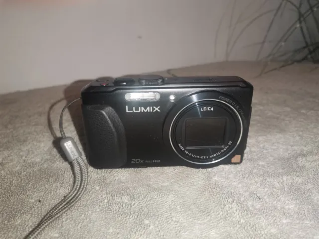 Panasonic LUMIX DMC-TZ40 18MP  20x Zoom Digital Camera - Black Tested