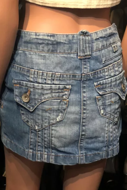 Mini-jupe en jean de la marque Used Jean - taille M (38) - neuve